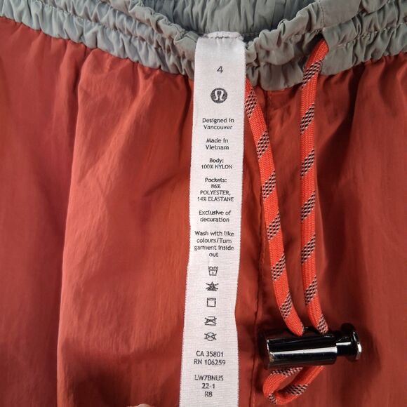 Lululemon Colorblock Women's Evergreen Running Short Size 4 (XS) - Picture 5 of 10